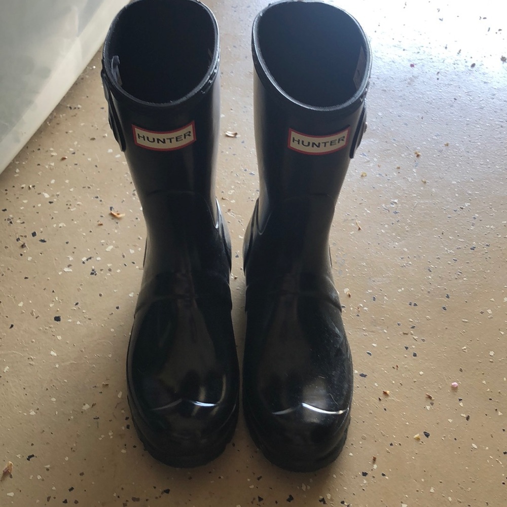 Brand New Hunter Rain mid calf boots
